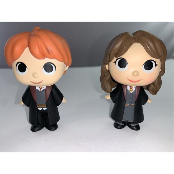FUNKO HARRY POTTER MYSTERY MINIS - HERMIONE GRANGER & RON WESLEY GUC - Picture 1 of 8